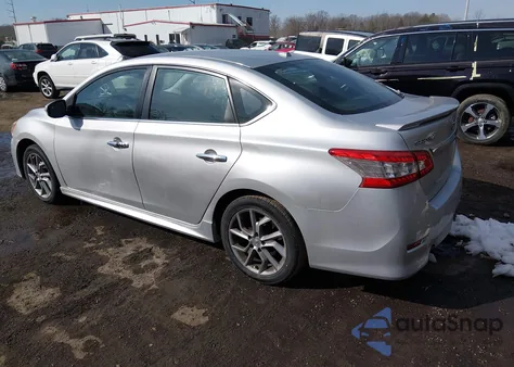 2015 Nissan Sentra Sr z USA, uszkodzony, nr VIN 3N1AB7AP9FY334323